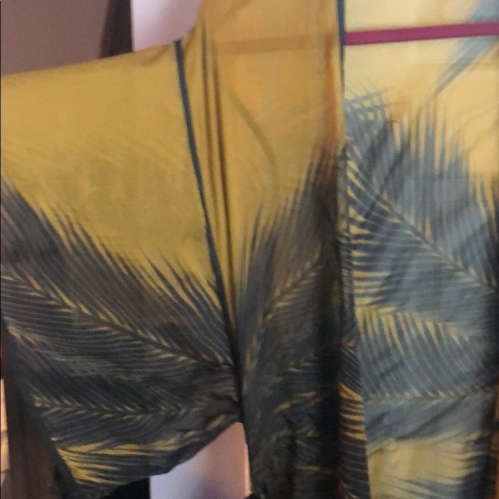 Dress - Picture 5 of 6